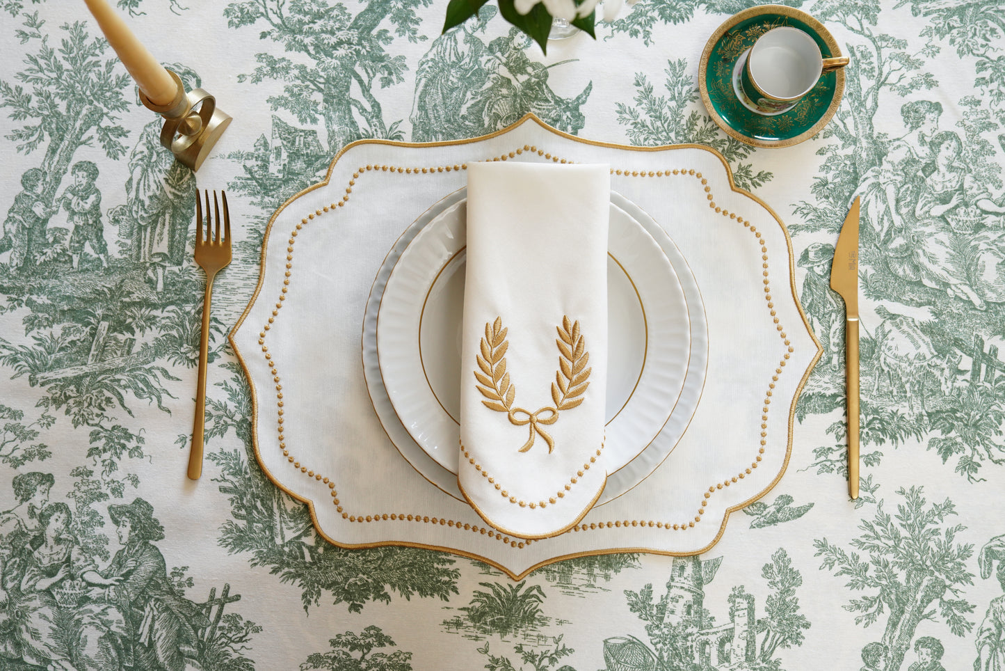 LUNA IVORY GOLD TRIM FABRIC PLACEMAT NAPKIN SET