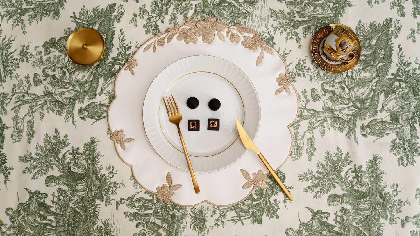 LOTUS WHITE GOLD FAUX LEATHER PLACEMATS