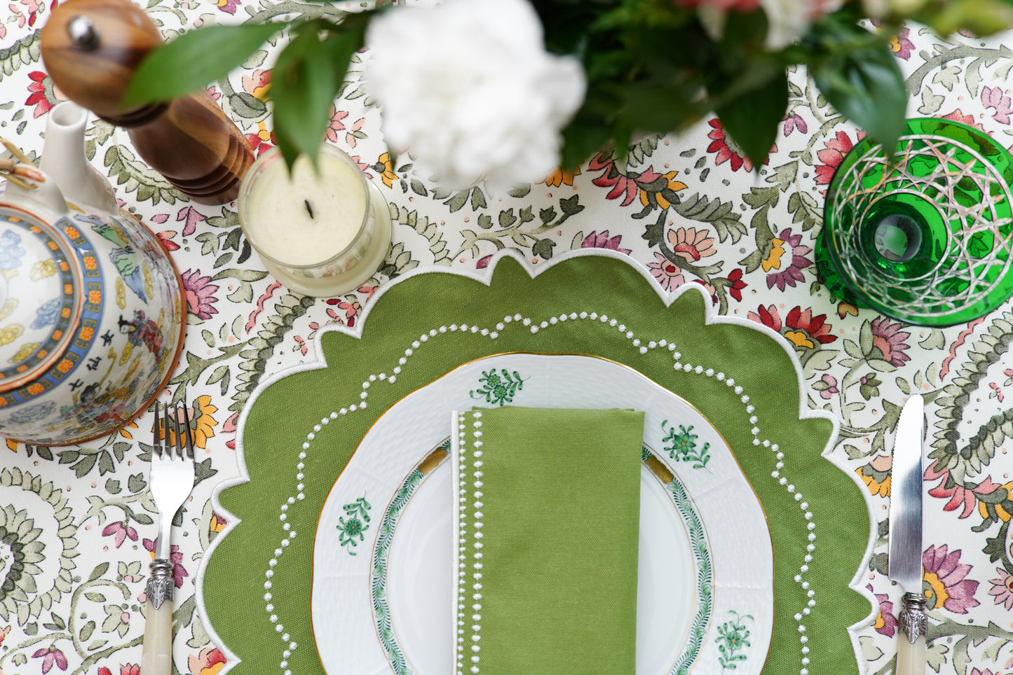 HARMONY GREEN WHITE FABRIC PLACEMAT NAPKIN SET
