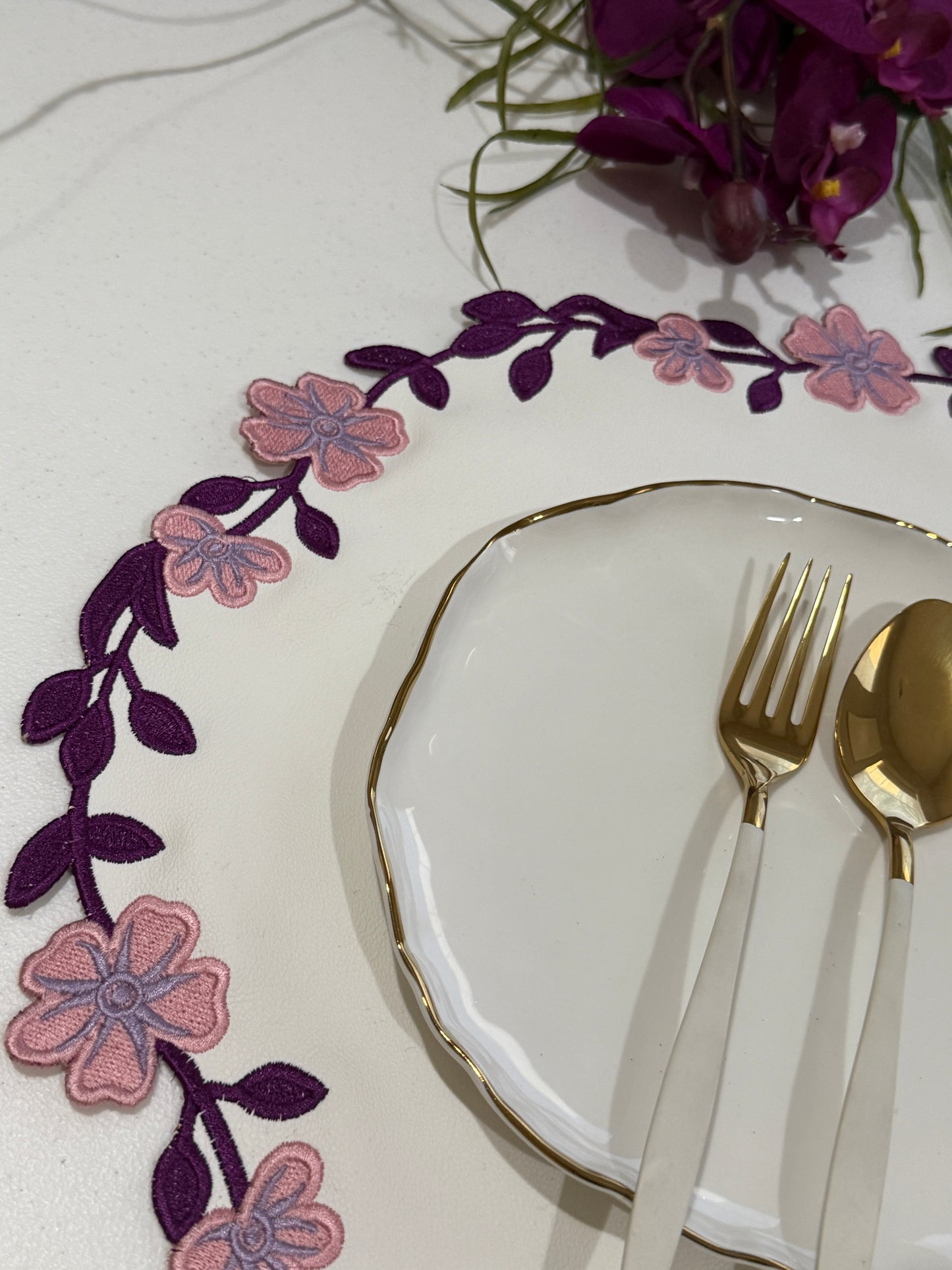 UNITY WHITE PURPLE PINK FAUX LEATHER PLACEMAT