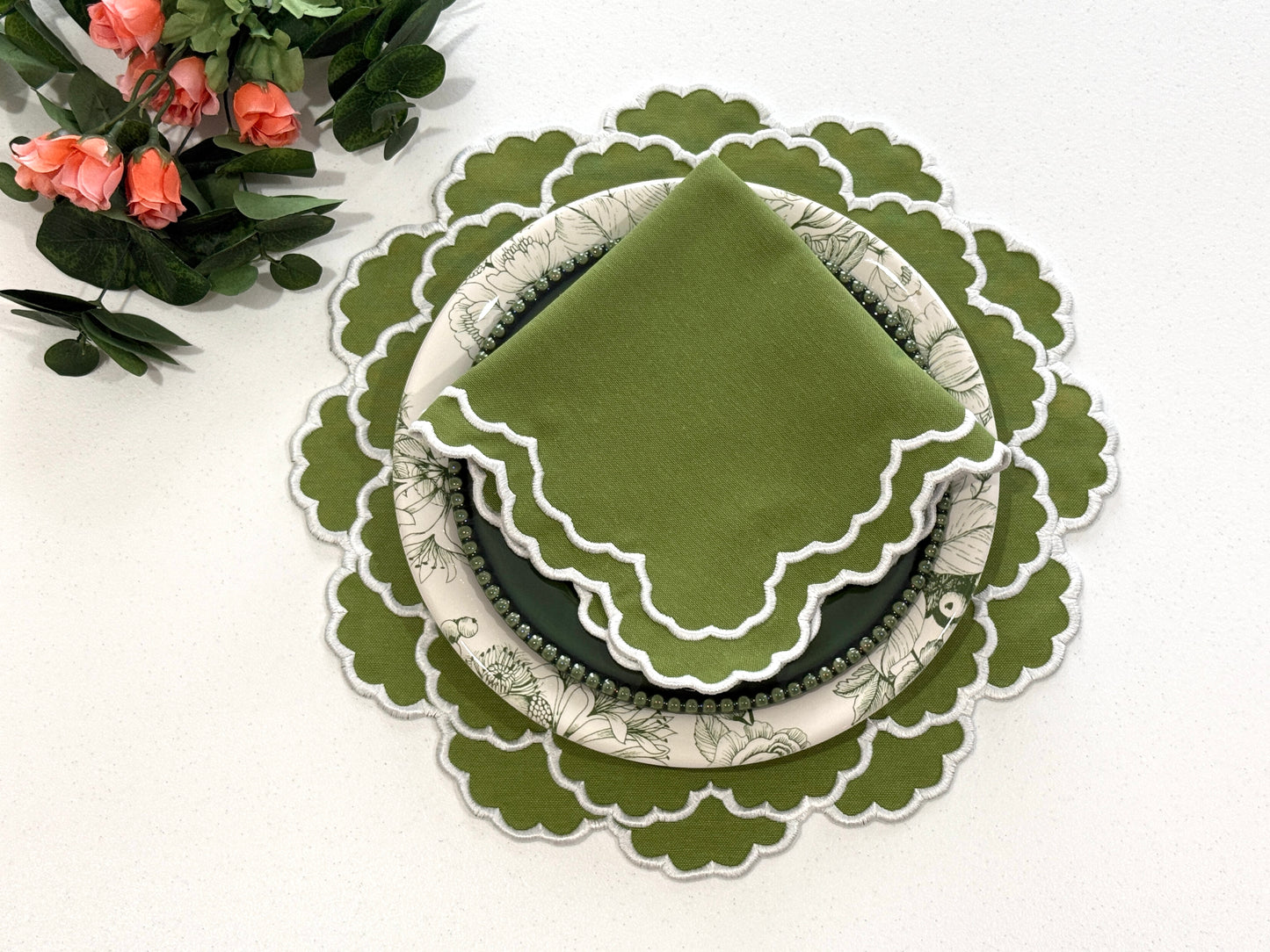 CRESSIDA GREEN WHITE FABRIC PLACEMAT NAPKIN SET