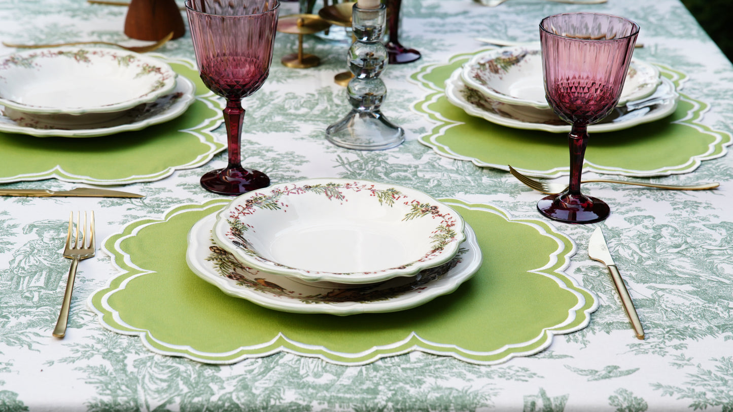 AQUELLE GREEN WHITE TRIM FABRIC PLACEMAT