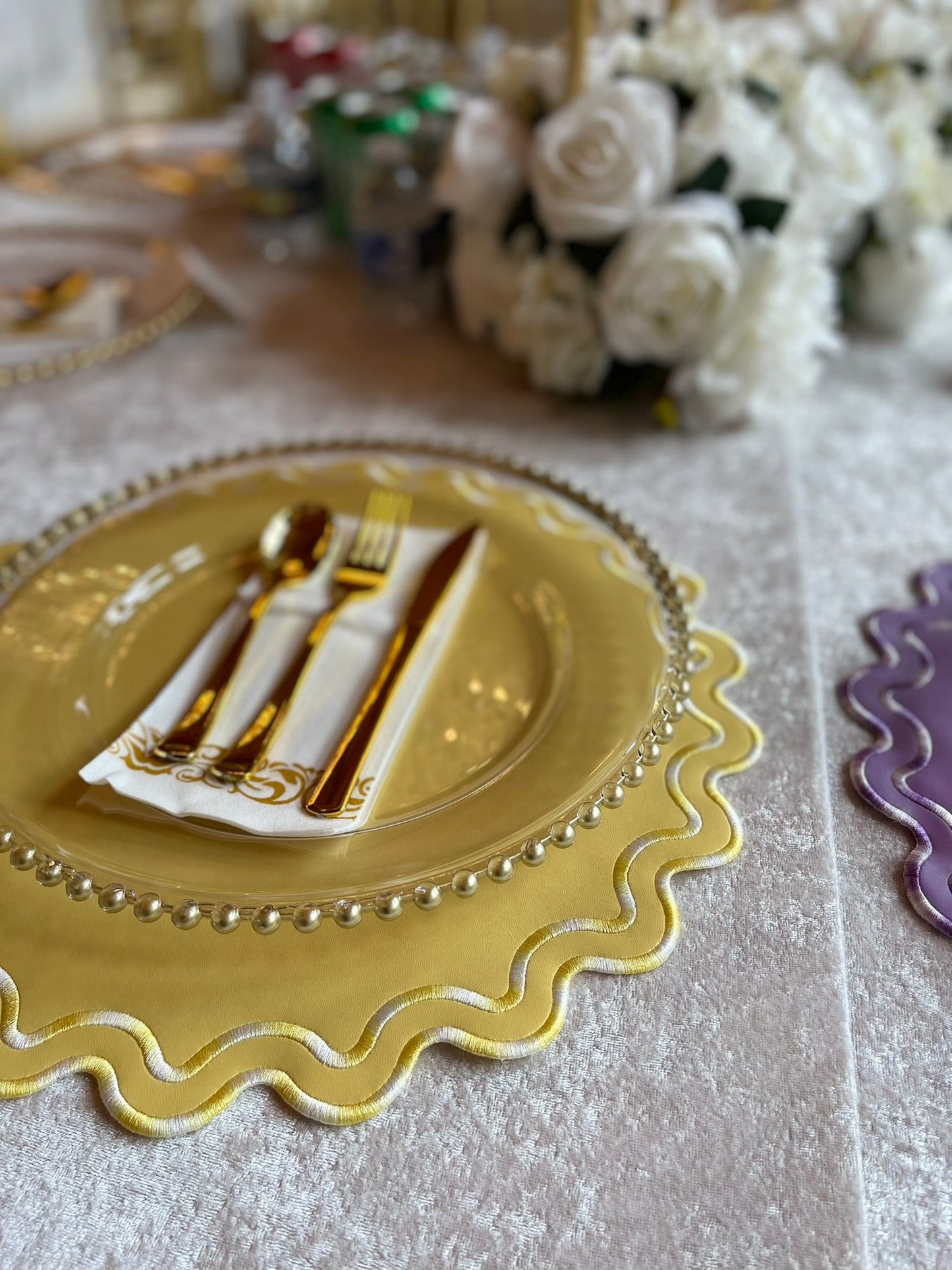 ELYSIAN YELLOW WHITE FAUX LEATHER PLACEMAT