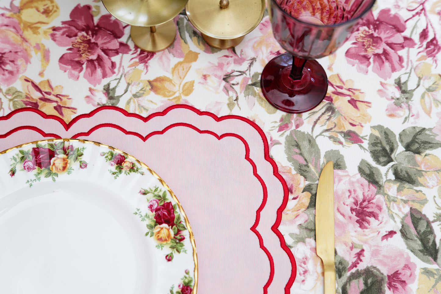 ELARA PINK FABRIC RED TRIM PLACEMAT