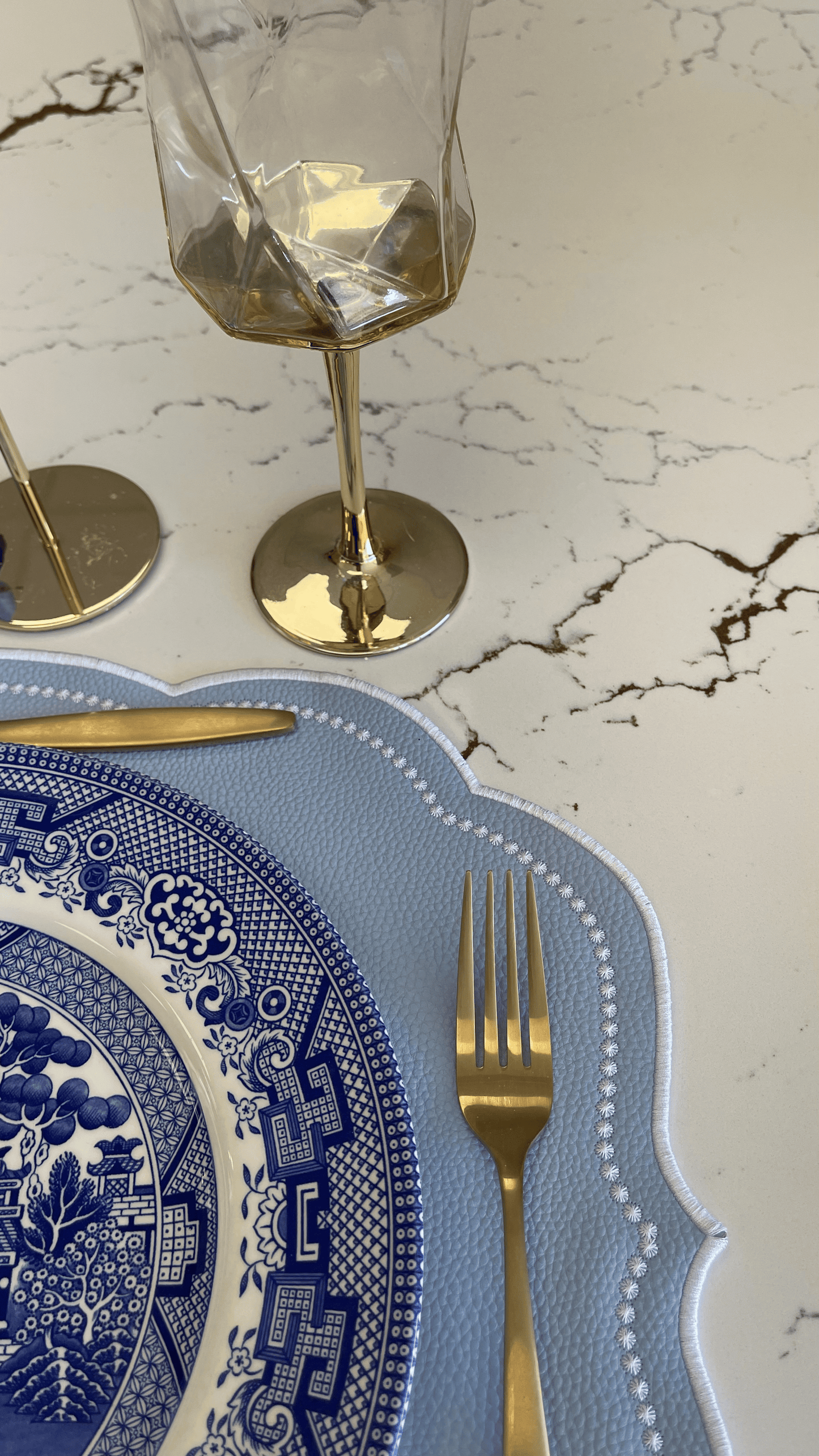 VELOUR LIGHT BLUE FAUX LEATHER PLACEMAT