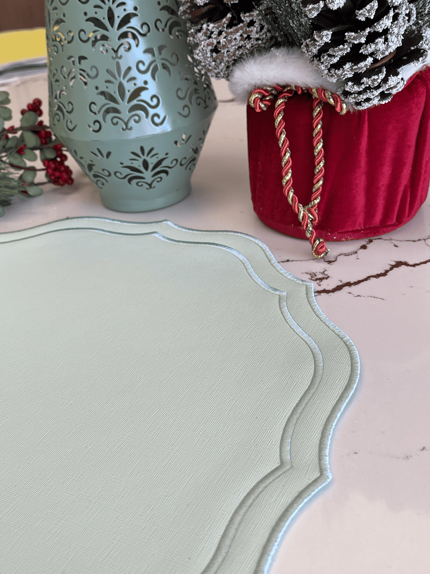 ORCHID LIGHT GREEN FAUX LEATHER PLACEMAT