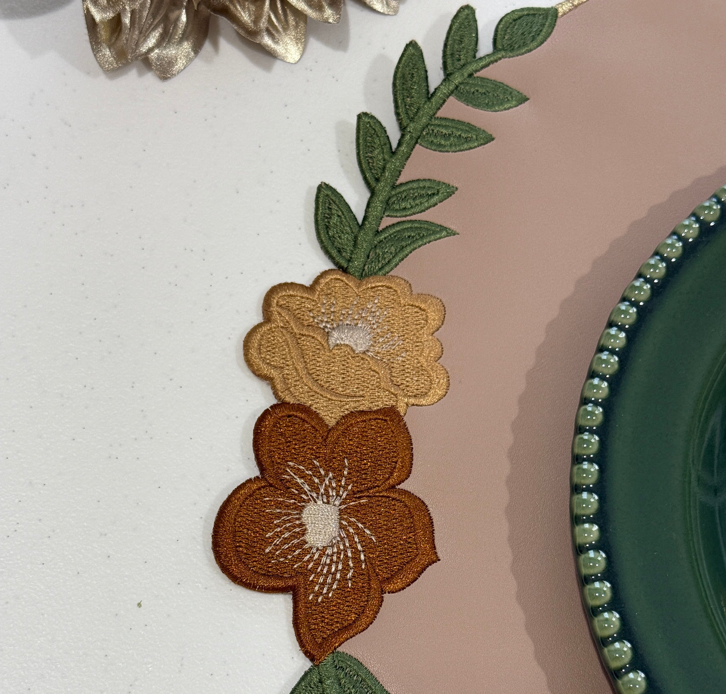 JASMINE BEIGE FAUX LEATHER PLACEMAT