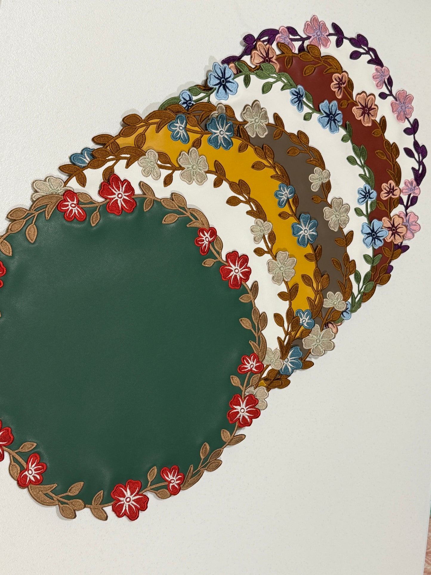 UNITY DARK GREEN LEATHER PLACEMAT