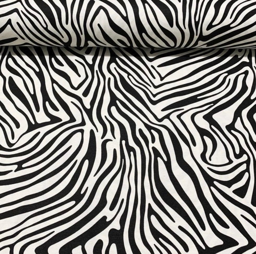 ZEPHYR ZEBRA PRINT BLACK & WHITE RECTANGLE TABLECLOTH