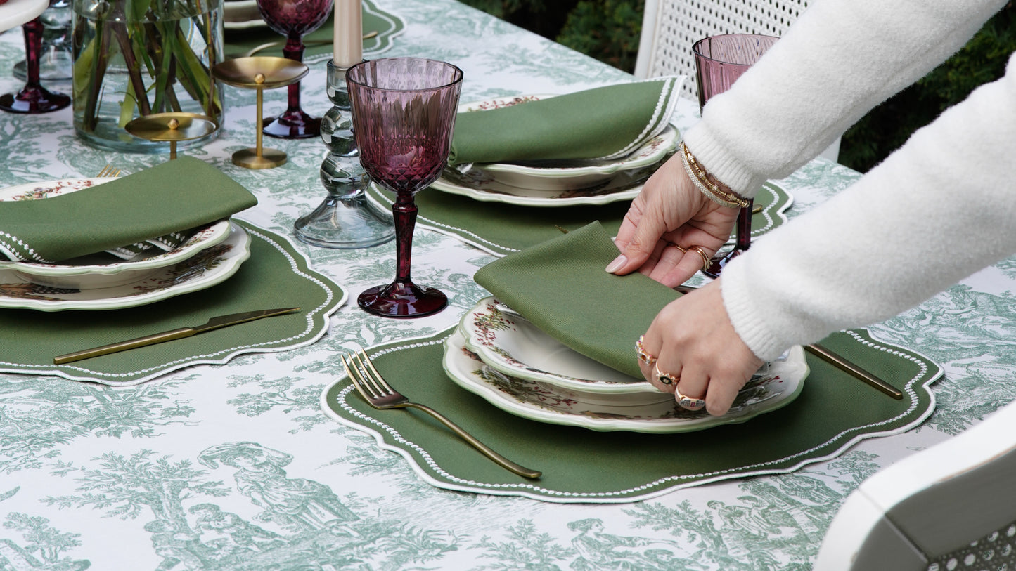 MIRELI GREEN WHITE TRIM FABRIC PLACEMAT NAPKIN SET