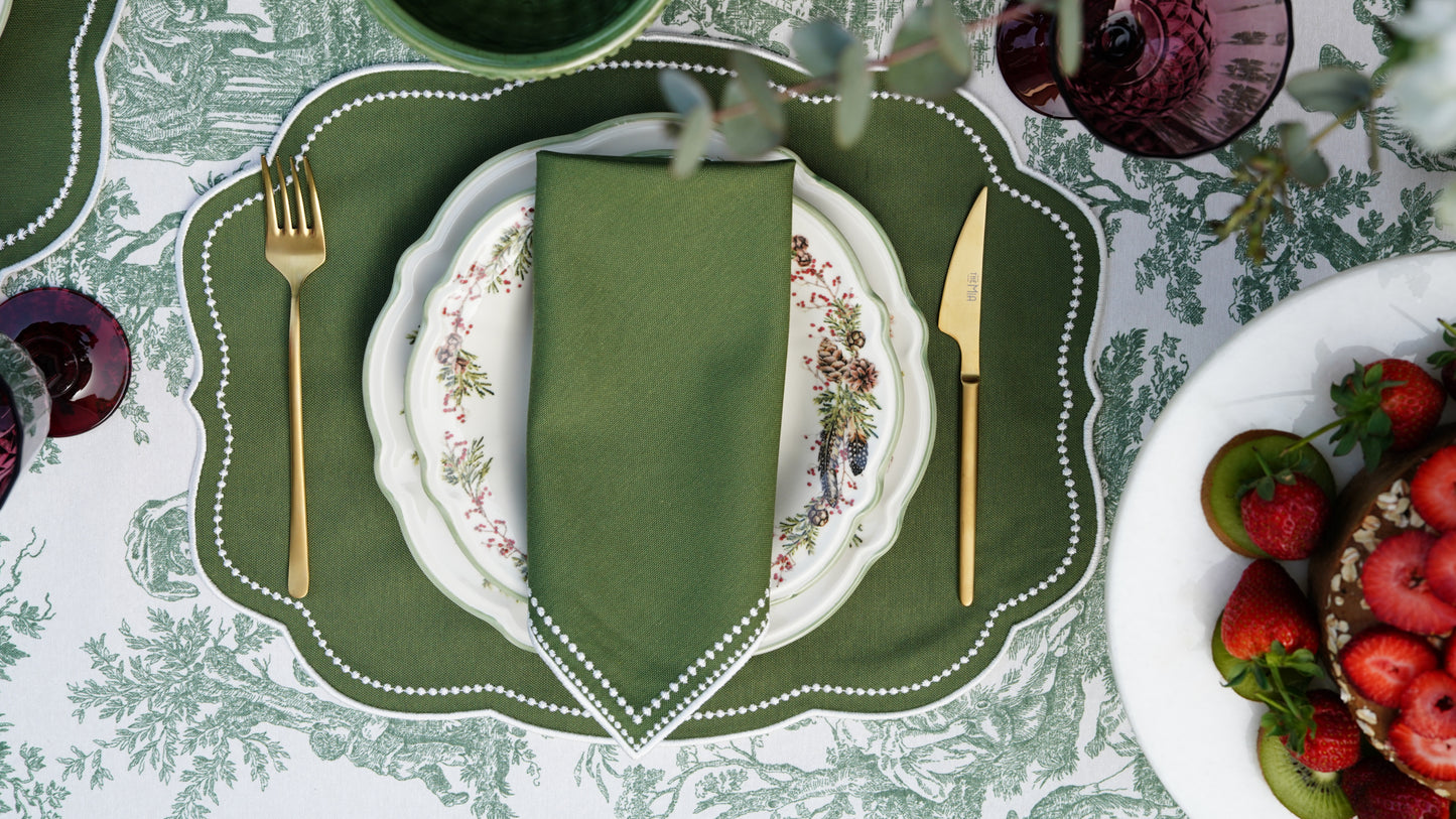 MIRELI GREEN WHITE TRIM FABRIC PLACEMAT NAPKIN SET