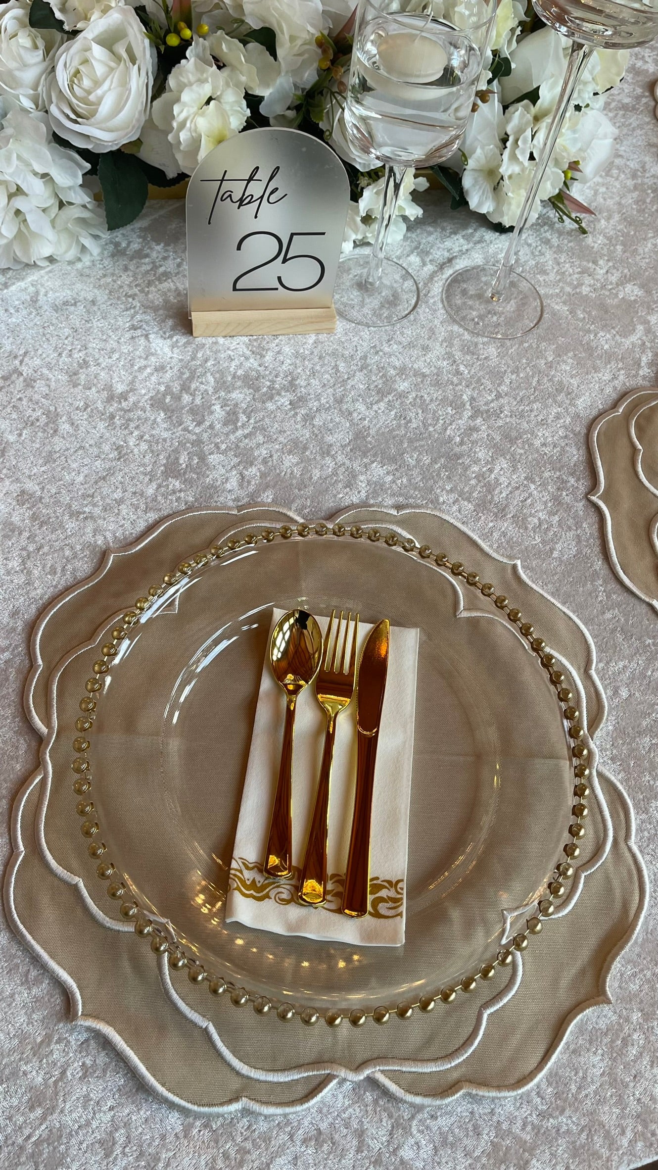 SORELLE BEIGE FABRIC PLACEMAT