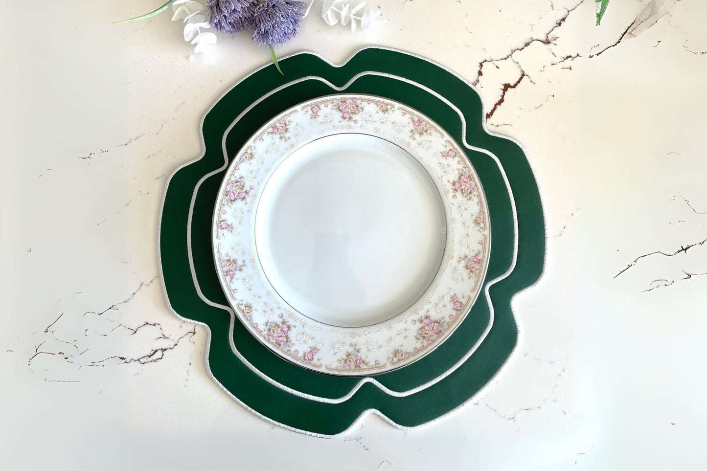 CABBAGE GREEN FAUX LEATHER PLACEMAT