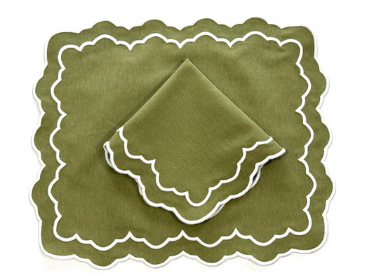 ELARA GREEN WHITE FABRIC PLACEMAT NAPKIN SET (SET OF 4)